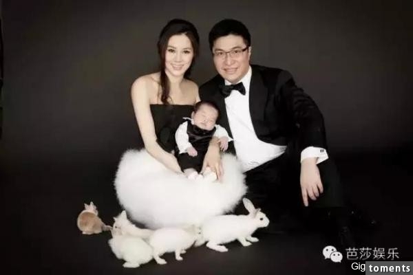 她15歲就被富商追，短短幾年就嫁入豪門，如今32歲的她已經跟英國皇妃過一樣的生活了！