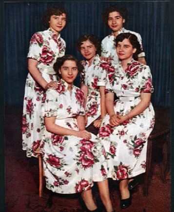 她們是「世界上首例5胞胎女孩」，1934年一出生便受到全球關注，但後來她們的悲慘遭遇會讓你見識到人性醜惡...