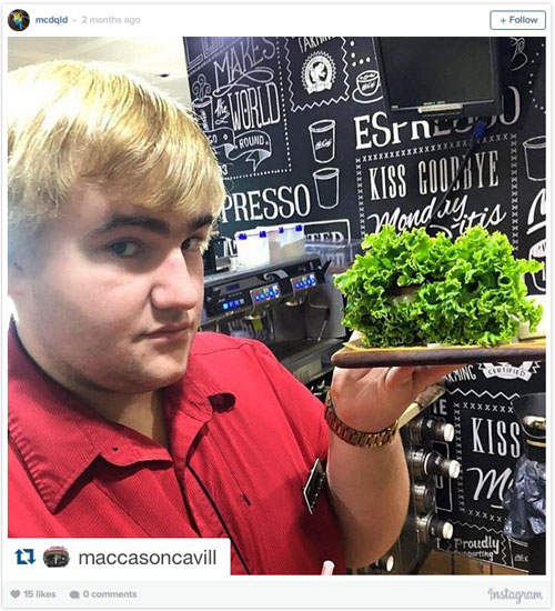 澳洲麥當勞《生菜漢堡》掀開包裝出現衝擊的景象(哭) 澳洲麥當勞《生菜漢堡》掀開包裝出現衝擊的景象(哭)