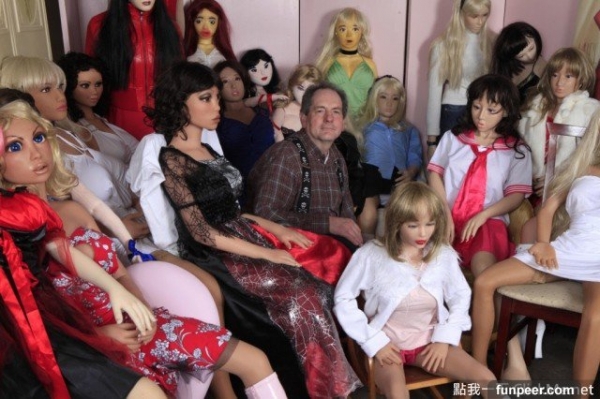 充氣娃娃的10大奇葩用途,不拿它來「愛愛」反而…