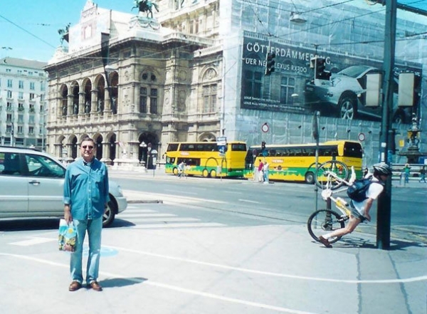 This well-timed accident.