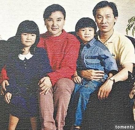 她曾是最美艷星，老公養小三與她同桌吃飯，整容變殘只能演鬼片