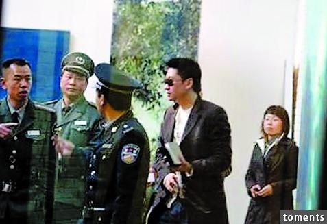 你以為爾康很慘?他其實開了好幾家公司，身價過億了好嗎！