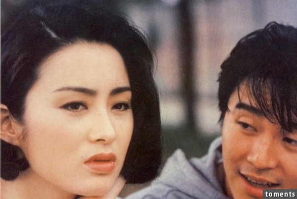 她是最性感的“星女郎”，大哥背後的女人，卻背負小三罪名至今
