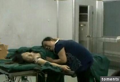 4歲男童園內離奇斃命，家長獲賠百萬，這一切竟只是因為一根繫帶