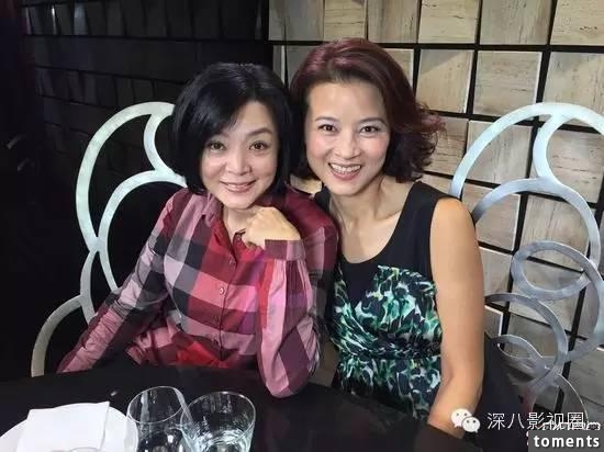 周潤發曾為她自殺，劉德華公開承認暗戀，最美小龍女在古墓外修行