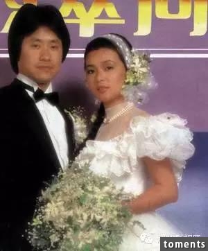 周潤發曾為她自殺，劉德華公開承認暗戀，最美小龍女在古墓外修行