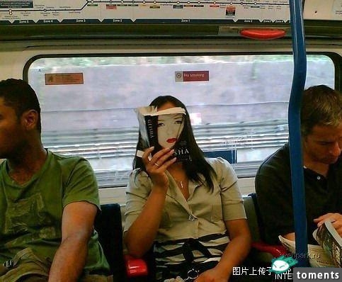 世界上竟然有如此巧合的照片！
