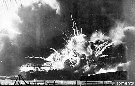 被擊中日本的炸彈，夏威夷珍珠港，1941年12月7日之後，兵器上的驅逐艦肖爆炸