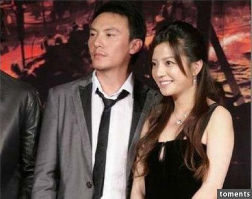 「趙薇」生命中最重要的10個男人！其中一位讓她一天凈賺「74億」港幣…太誇張了！