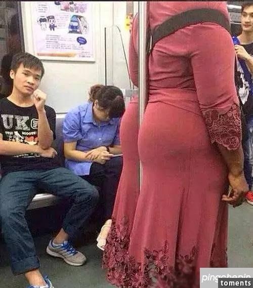女司機穿短裙開透明車，交警想抓卻沒有理由！