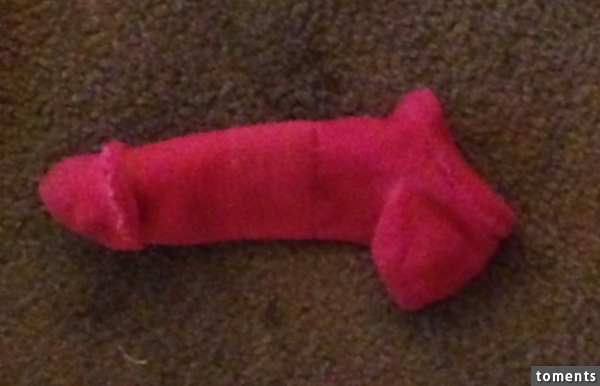 Diese Socke kam so aus der Waschmaschine.