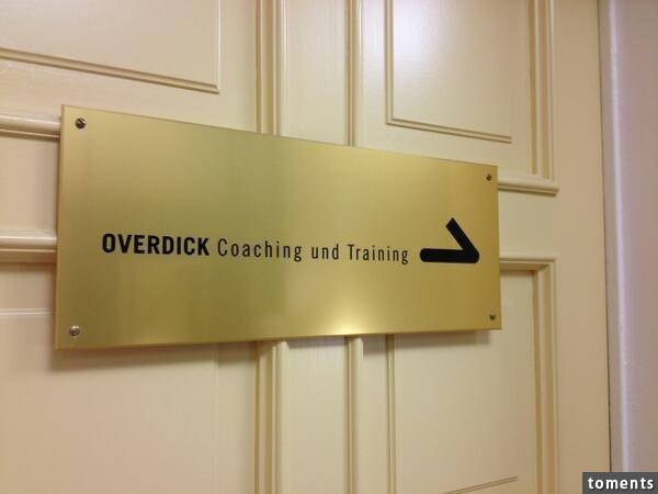 Dieser Wegweiser: