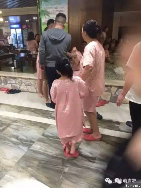 吉林市一男子暗約小三汗蒸被正房和公婆撞見後直接開幹網友神評論