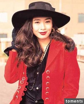 她是唯一以三級片獲影后女星,成龍痴迷她卻潔身自好,至今仍單身