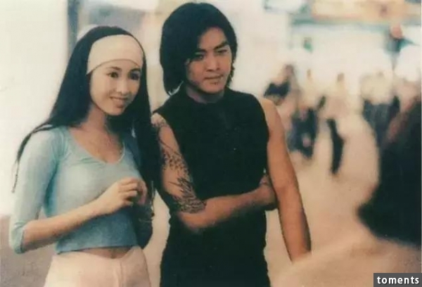 古惑仔『小結巴』44歲了，一路走來完全沒老過，不僅身材沒走樣，人還美得像少女一樣！宣布退出娛樂圈的真