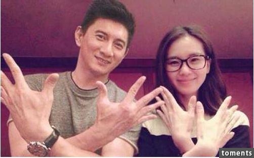 她是北京小妞，苦情女王，頭婚兩年睡不到五次，再婚嫁外國猛男