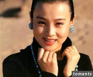 她曾被稱為中國第一美女，為愛息影卻慘遭拋棄,為減肥暈倒過兩次