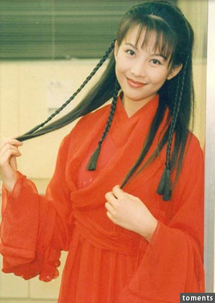 她是港姐也是公主，為還賭債不堪包養，如今美滿幸福羨煞眾人