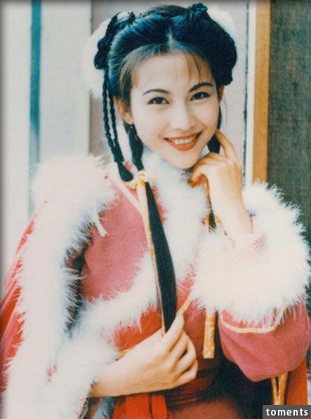 她是港姐也是公主，為還賭債不堪包養，如今美滿幸福羨煞眾人