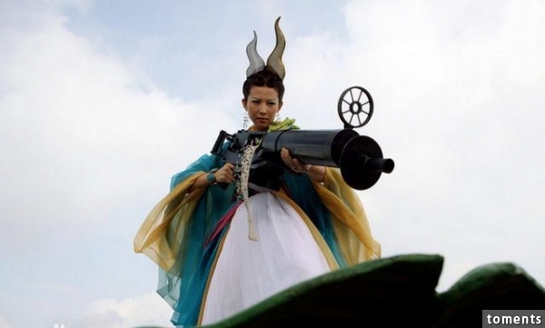 她是港姐也是公主，為還賭債不堪包養，如今美滿幸福羨煞眾人