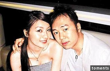 她出身貧寒家有弱智弟弟,以性感美艷聞名,當紅卻慘遭富二代迷姦