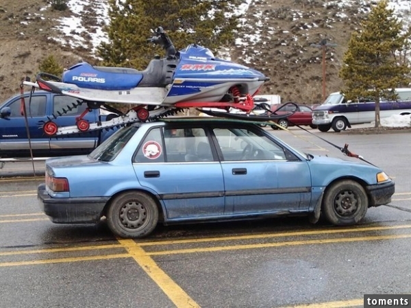 This bro and his priorities: