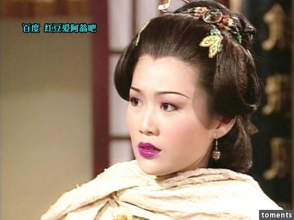 她曾是古裝女神，被古天樂和陳小春「追」，如今46歲素顏認不出