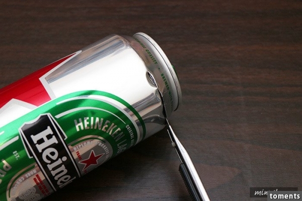 超好看！喝完的啤酒罐別丟！教你簡單DIY最潮 Heineken手機殼~也可以用可口可樂喔！