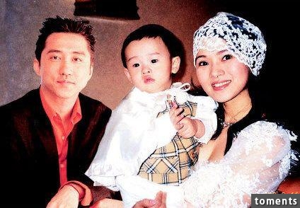 十八歲定情，四十歲離婚，四十五歲的她再次為愛犧牲成高齡產婦