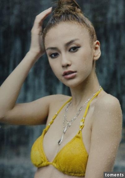 泳裝暴露她們的真實身材 鄭爽楊冪范爺哪一個讓你血脈噴張？