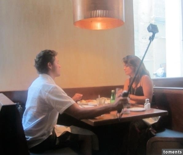 What a romantic dinner!