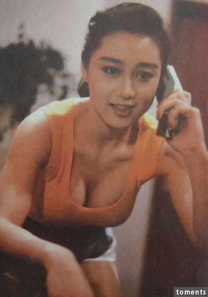性感的她曾因土氣被拒投資房產負債千萬卻獲李連杰寵愛一生