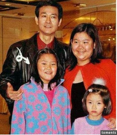 娛樂圈裡狂生女兒卻生不出兒子的男星，原來他們都曾經對老婆做了“一件事”...那就是....