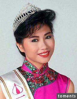 她是“星二代”中的港姐冠軍,曾被前夫大曝性事,如今成億萬富婆