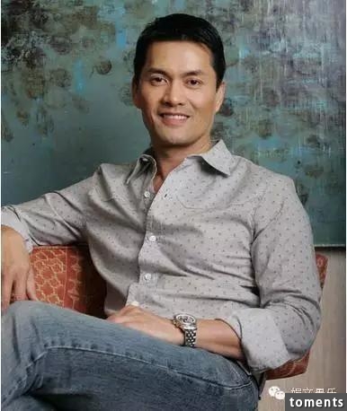 他與周潤發飆戲搶女人，戲外卻被黎明奪愛妻，影帝兼從商現很成功