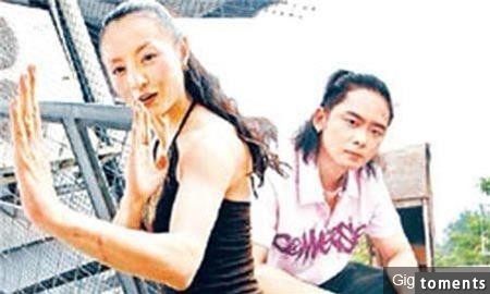 她當年是香港最美打女，嫁給富豪卻和“兒子”偷情導致……本該一蹶不振的她現在活的如此瀟灑，“風采”更勝當年！