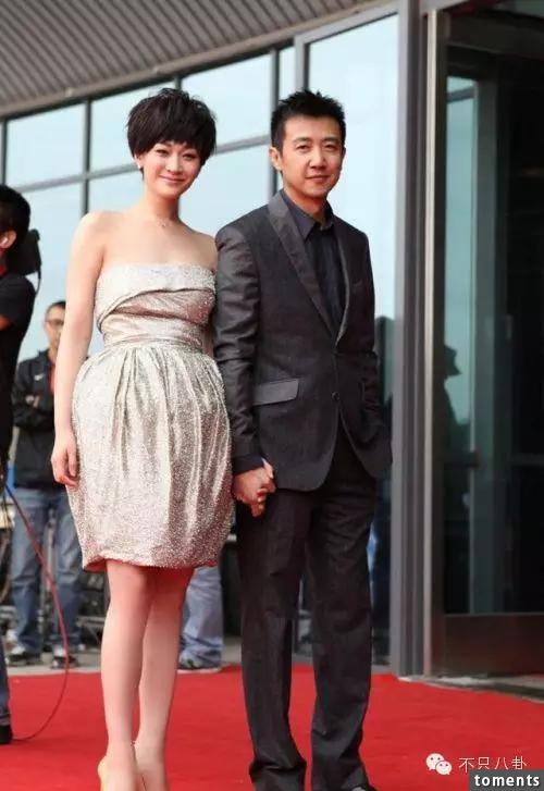 一次劈腿兩次流產男友被砍與謝娜情淡,李小冉身材和人生都有料!